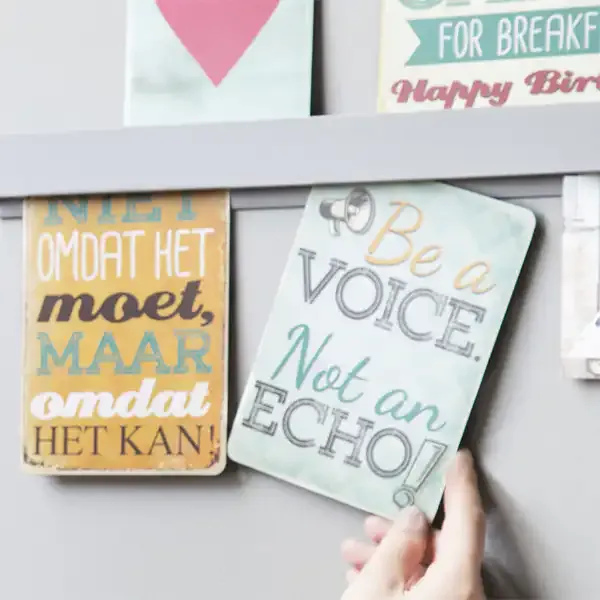 Papergrip skinne 50 cm hvid aluminium tekstur
