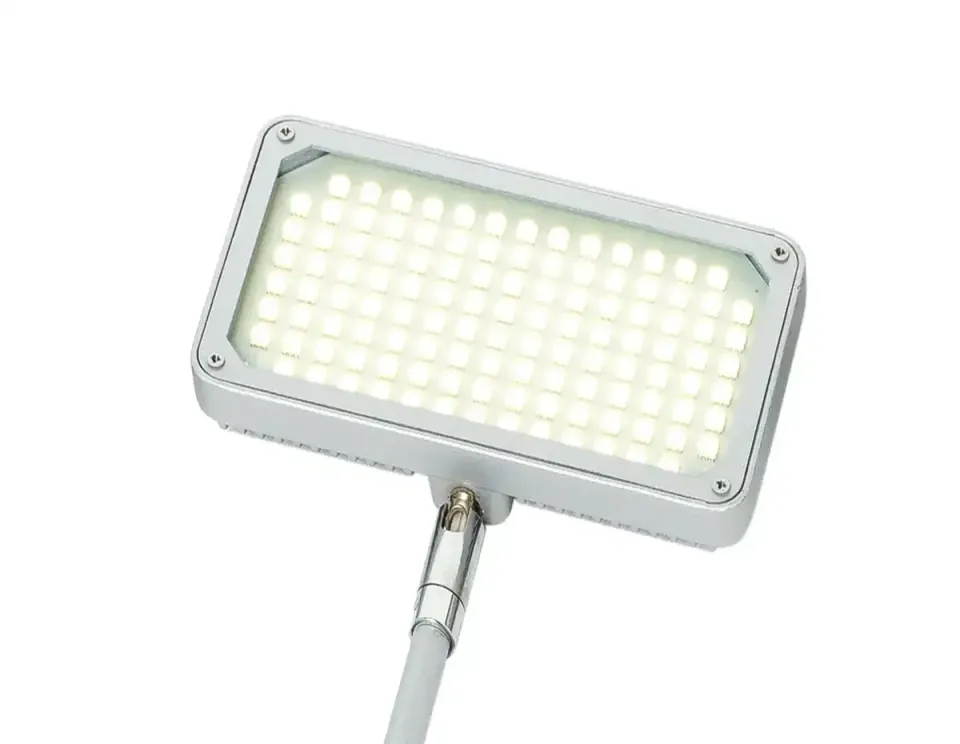 Display Wall LED 116 messelampe 25W sølv