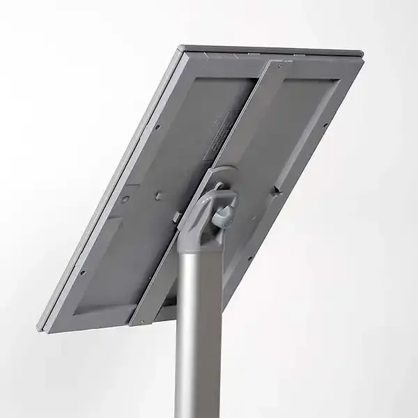 Display menuboard 6481 A4 stander sølv runde hjørner