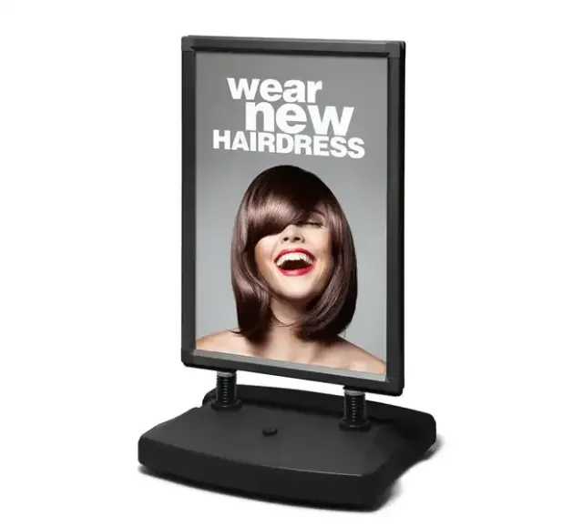 Display Windtalker City gadeskilt A1 sort med hjul