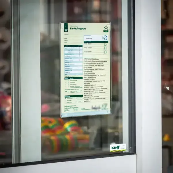Display akryllomme A4 højformat glasklar 2 mm