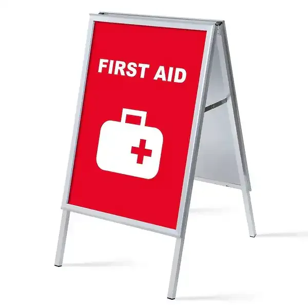 Display Alu-Line A1 gadeskilt inkl. First Aid plakater