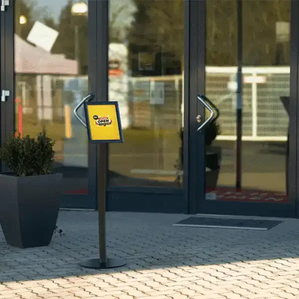 Display Menuboard Outdoor A4 plakatstativ 25 mm snapramme
