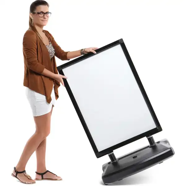 Display Windtalker City gadeskilt A1 sort med hjul
