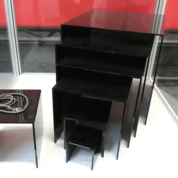 Display indskudspodier sort akryl 7 stk