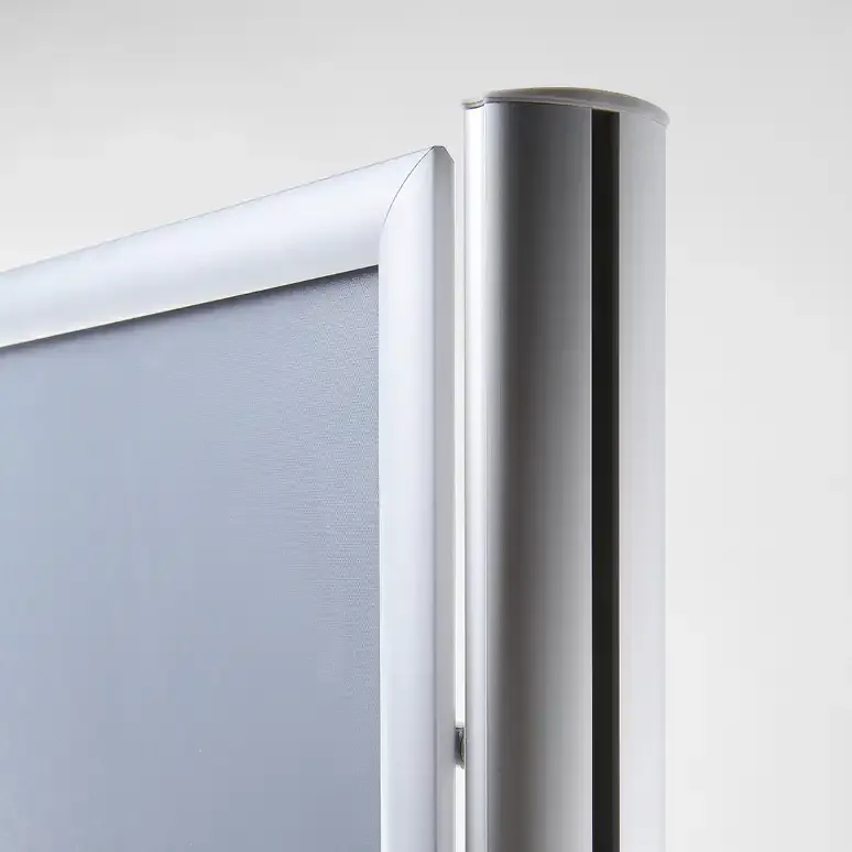 Display Infoboard stander med snapramme A1 enkelt