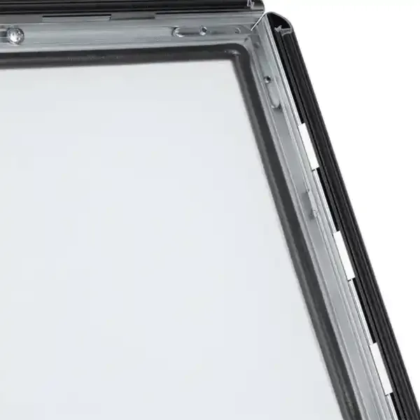 Display Menuboard Outdoor A4 plakatstativ 25 mm snapramme